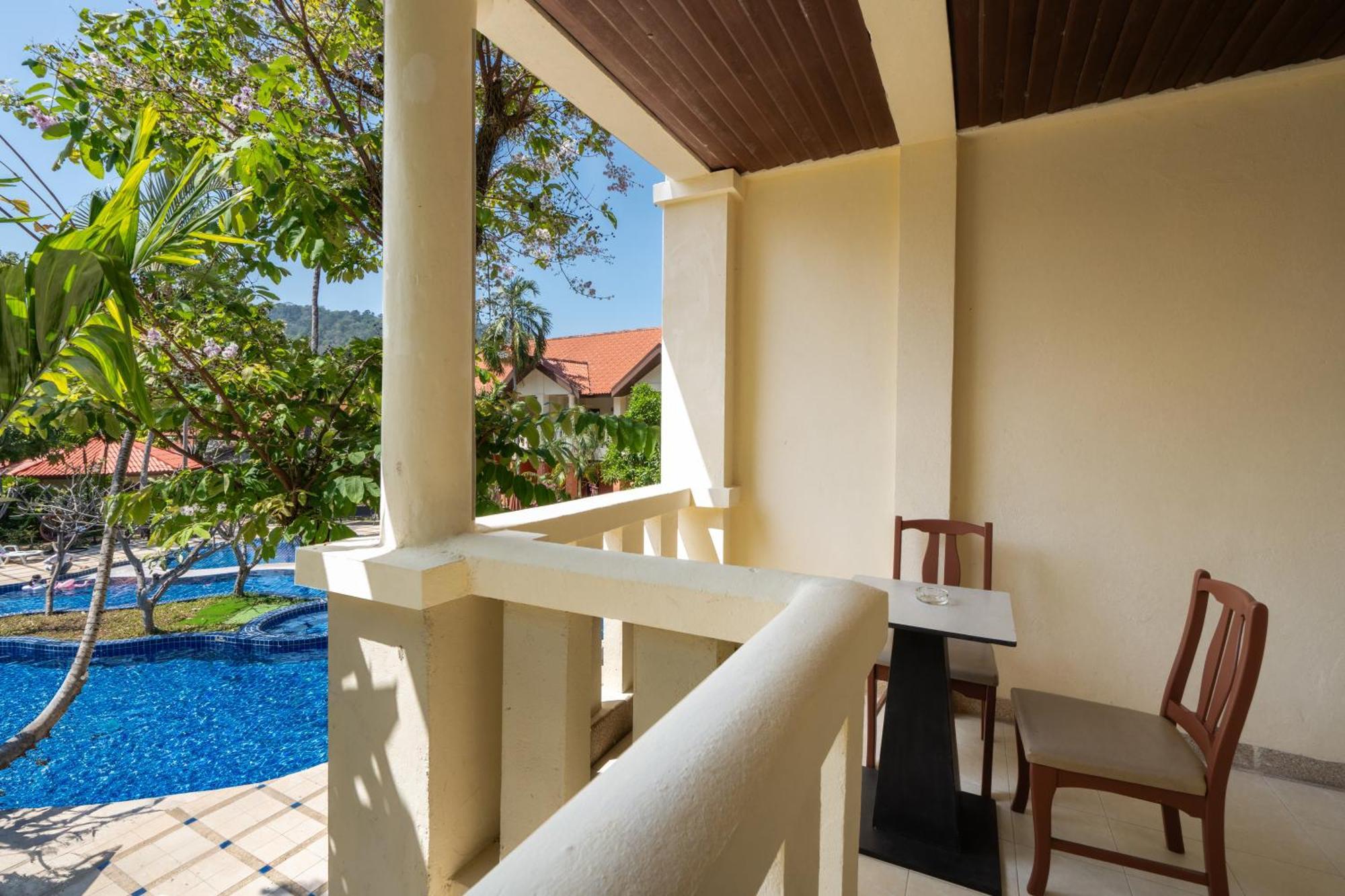 Patong Phuket Leelavadee Hua Ting Resort מראה חיצוני תמונה