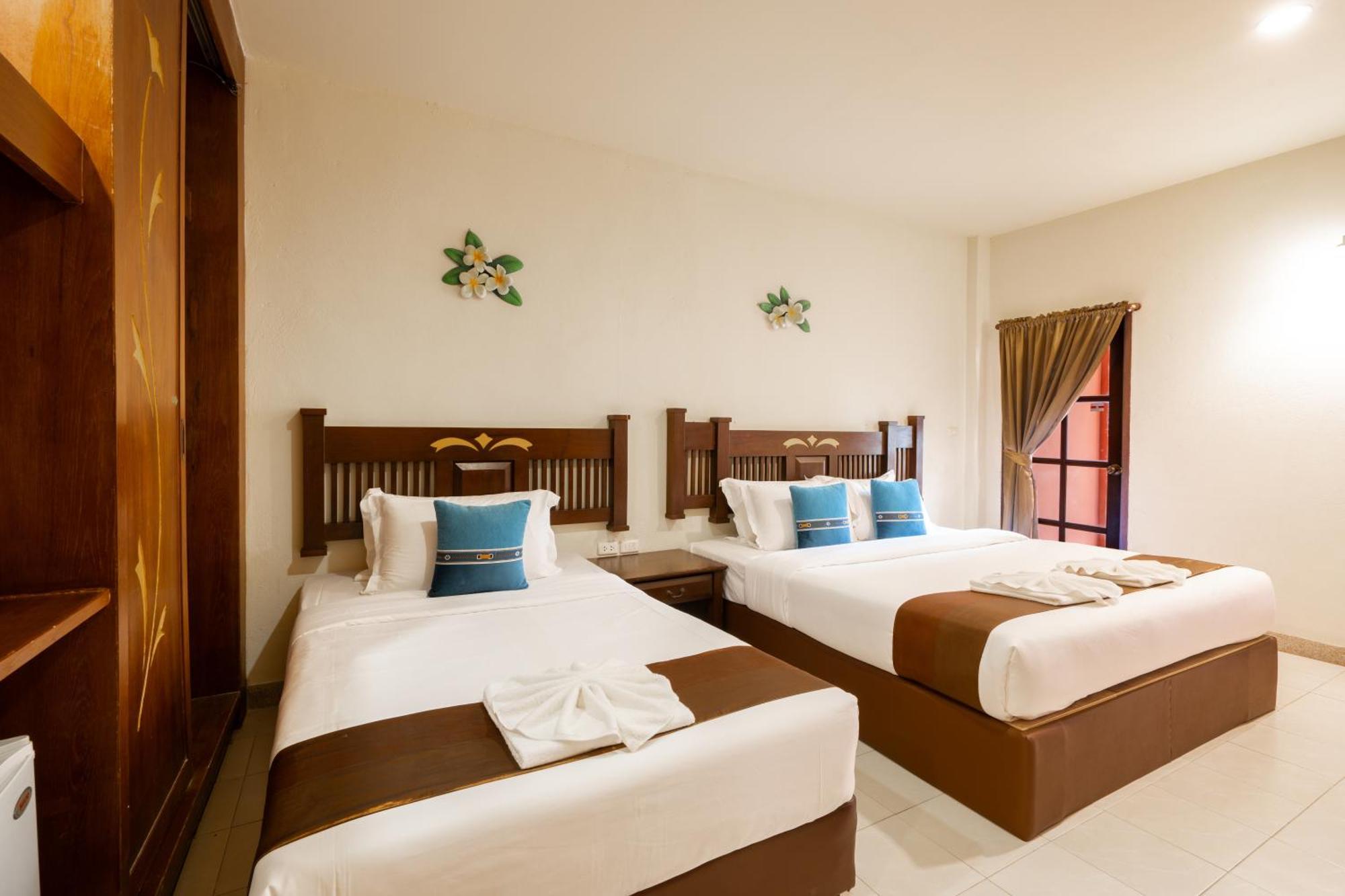 Patong Phuket Leelavadee Hua Ting Resort מראה חיצוני תמונה