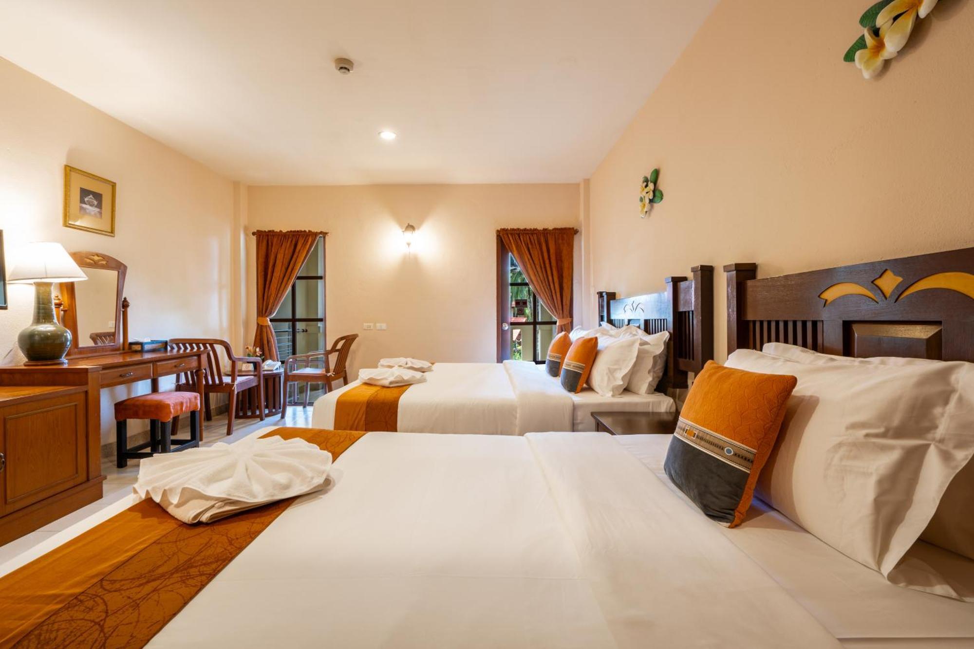 Patong Phuket Leelavadee Hua Ting Resort מראה חיצוני תמונה