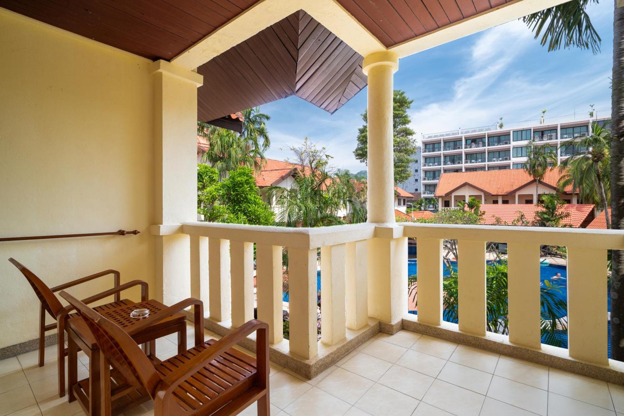 Patong Phuket Leelavadee Hua Ting Resort מראה חיצוני תמונה