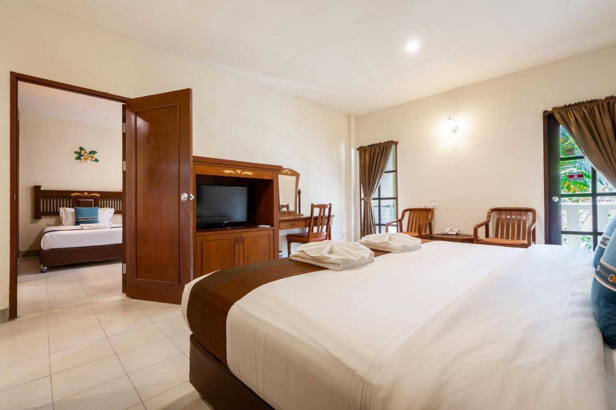 Patong Phuket Leelavadee Hua Ting Resort מראה חיצוני תמונה