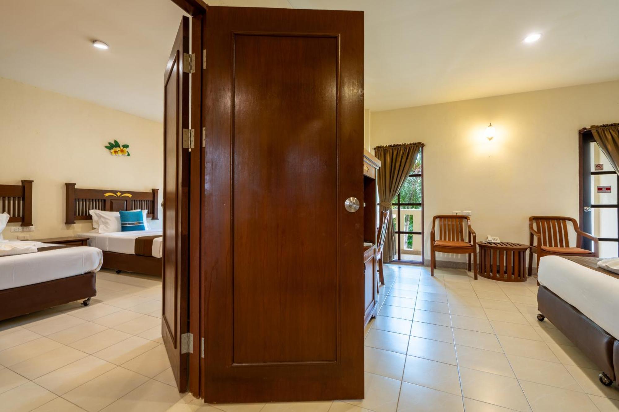 Patong Phuket Leelavadee Hua Ting Resort מראה חיצוני תמונה