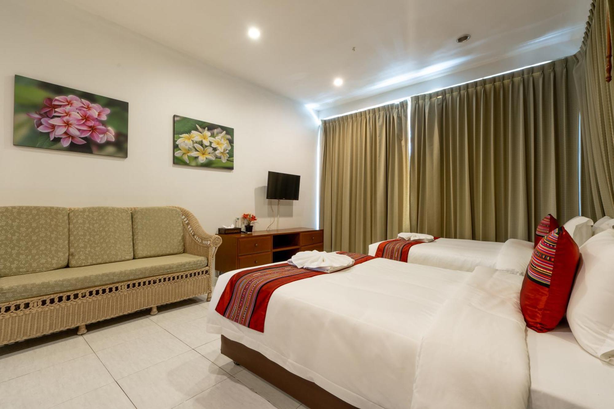 Patong Phuket Leelavadee Hua Ting Resort מראה חיצוני תמונה